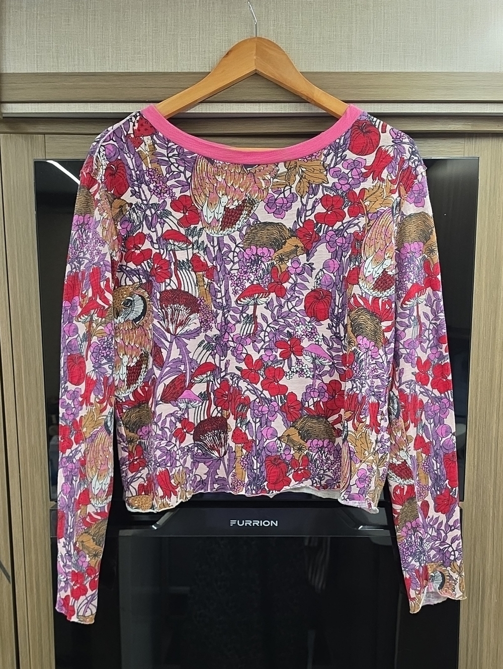 ๐ฆ"OWL WOODLAND MUSHROOM LONG SLEEVE GRAPHIC TEE/CROP TOP BY "ANTHROPOLOGIE"๐ฆ - Picture 15 of 15